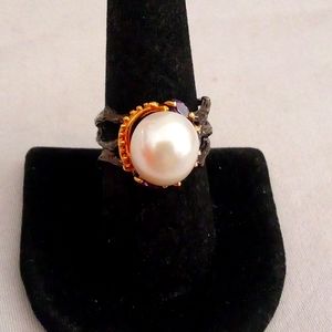 Gorgeous 12mm south sea pearl cocktail ring Size 8 🤗